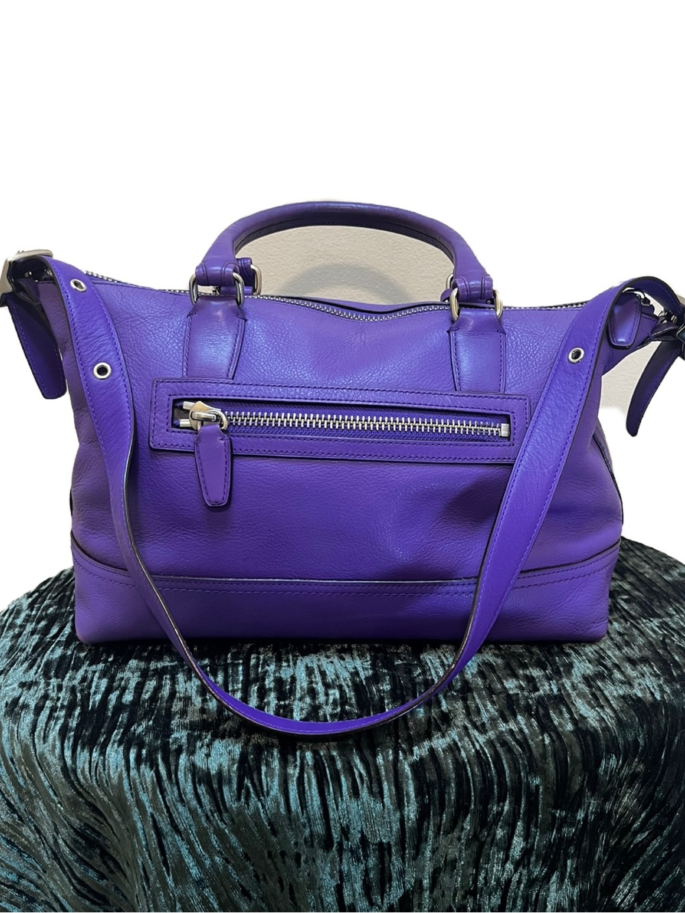🪻SOLD🪻 Coach Legacy Molly East West Purple Satchel - Picture 2 of 16